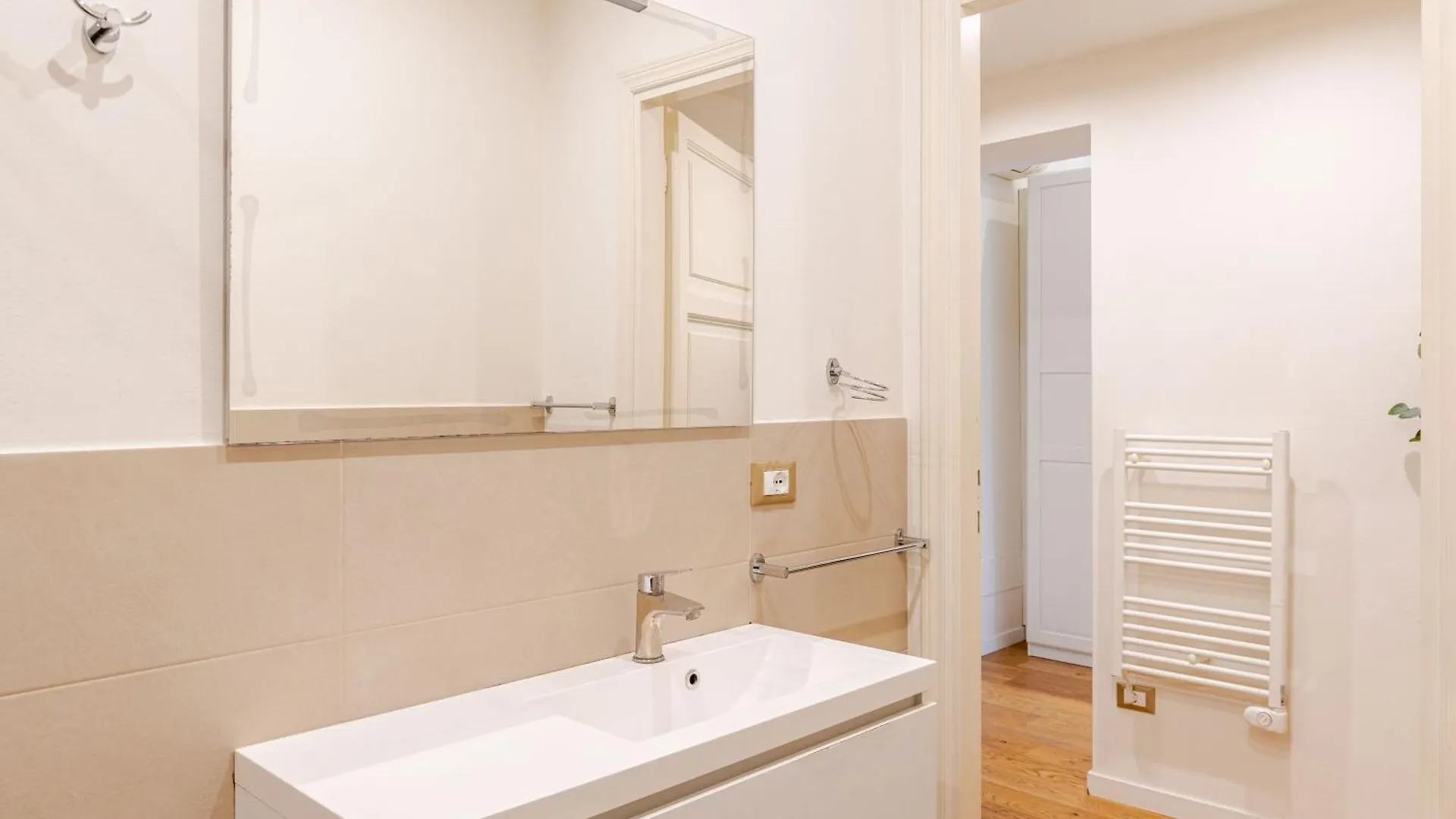 Liberta Suite Firenze 0*,